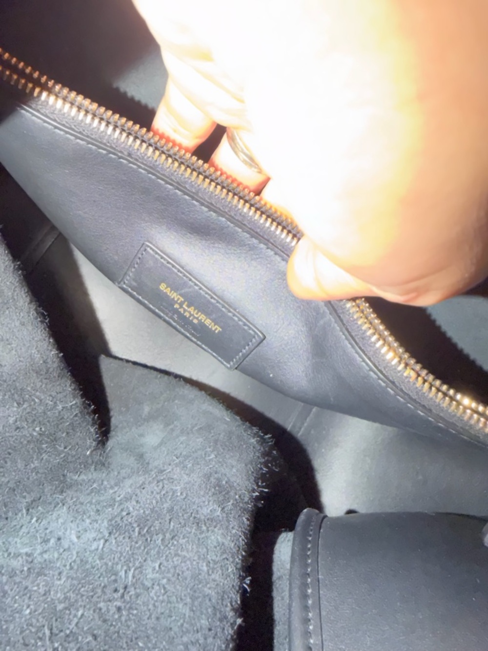 Saint Laurent Le 5 à 7 Large Hobo Bag – Black with Gold Hardware - Picture 4 of 16